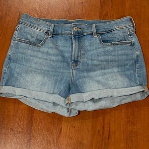 Shorts Old Navy, size 6